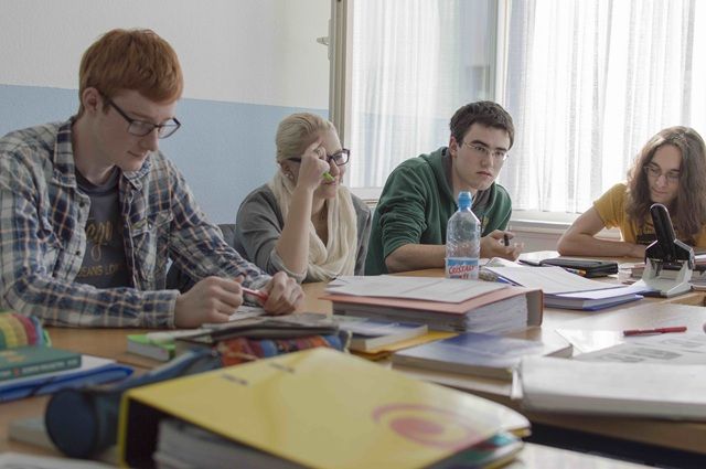 Schulklasse im Schulunterricht des BZB Privatgymnasiums